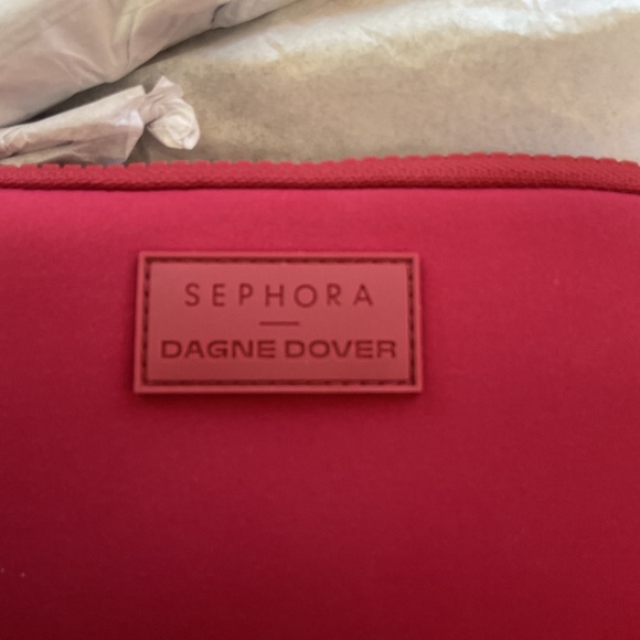 Dagne Dover x Sephora NWT Limited Edition Mara Phone Sling  New with tags - Picture 5 of 8